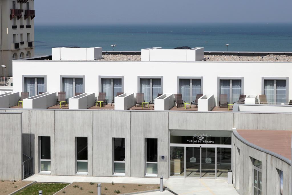 Hotel De La Baie - Thalassothérapie Previthal 4*